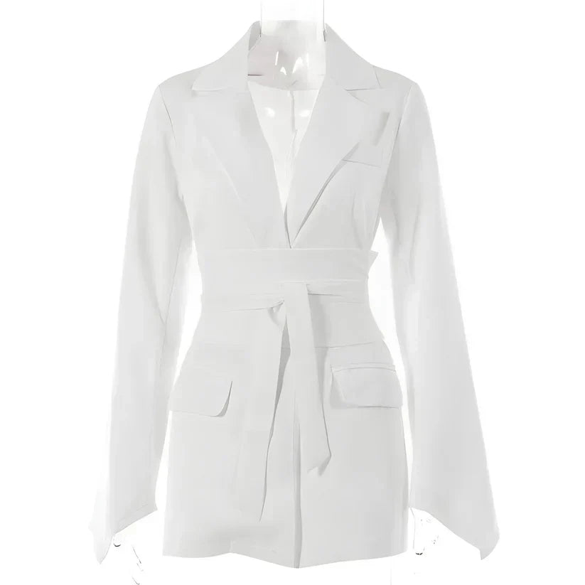 Avelena Blazer mit Gürtel – elegant