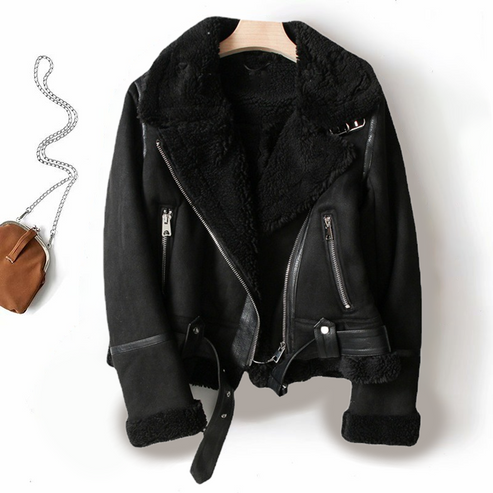 Krohn-e | Faux Schaffell Bikerjacke Reißverschlussdetail mit Gürtelabschluss
