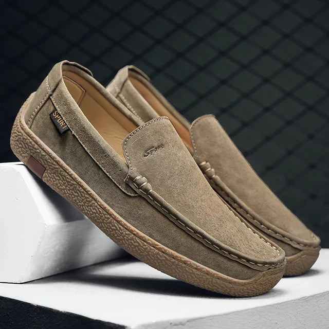 Herren-Mokassins aus edlem Leder von LuxeStride