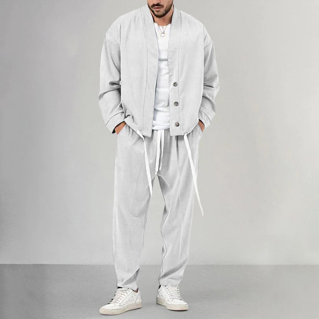 Männerweste und -hose