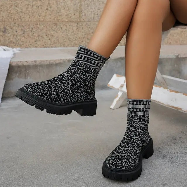 Krohn-e | Klobige Stiefeletten für Damen