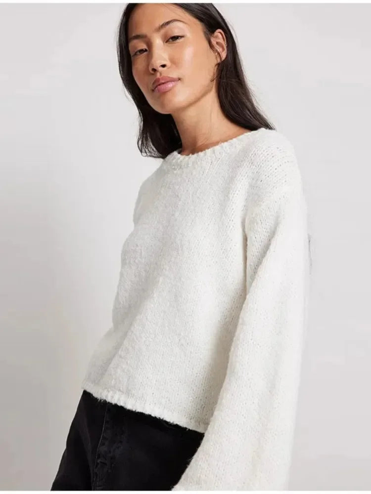 Krohn-e | Cropped Top mit Langen Ärmeln und Rückenschlitz