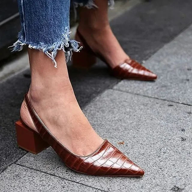 Eleva | Damen Pumps Blockabsatz Spitze Kappe Slingback
