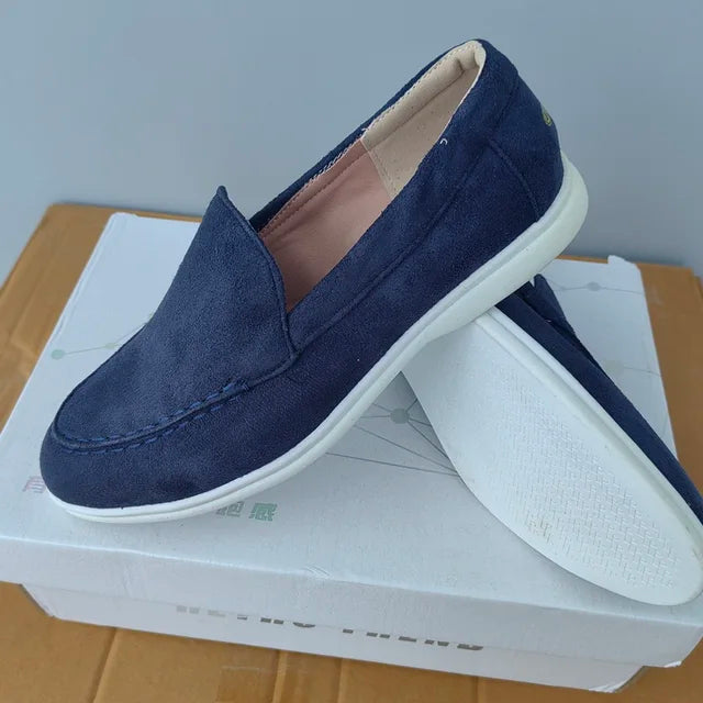 Luoluo Piano Loafers for a Spring Stroll