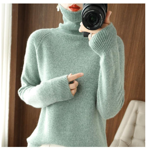 Figurbetontes Langarm-Oberteil mit hohem Kragen von Fudus