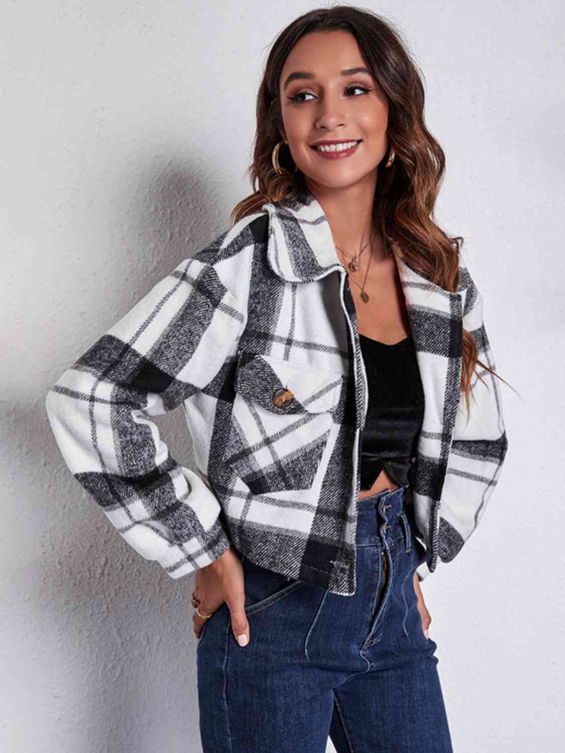 Krohn-e | Karierter Knopf-Front-Jacke mit Taschen