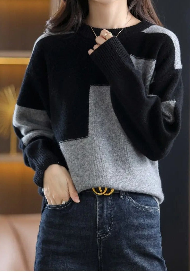 Fudus Sweatshirt mit schwarzem geometrischem Muster