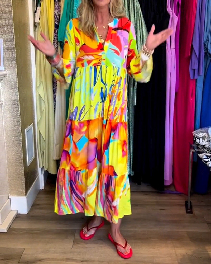 Kleid mit bedruckten, ausgestellten Ärmeln