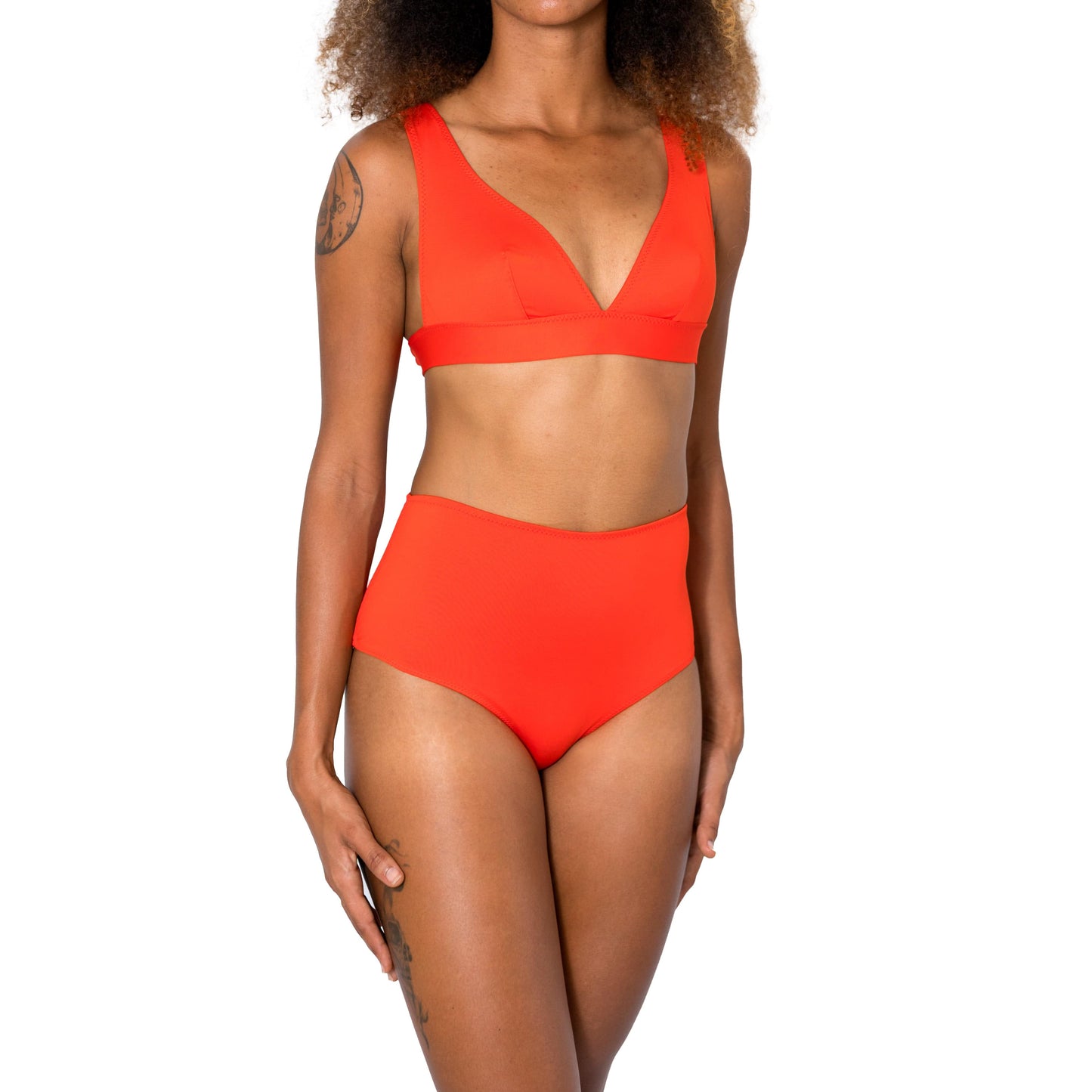 Elegant Triangle Top by Fudus