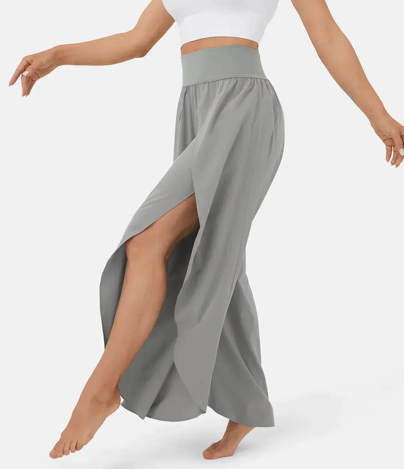Leichte, luftige Schlaghose für Damen mit integrierter Shorts