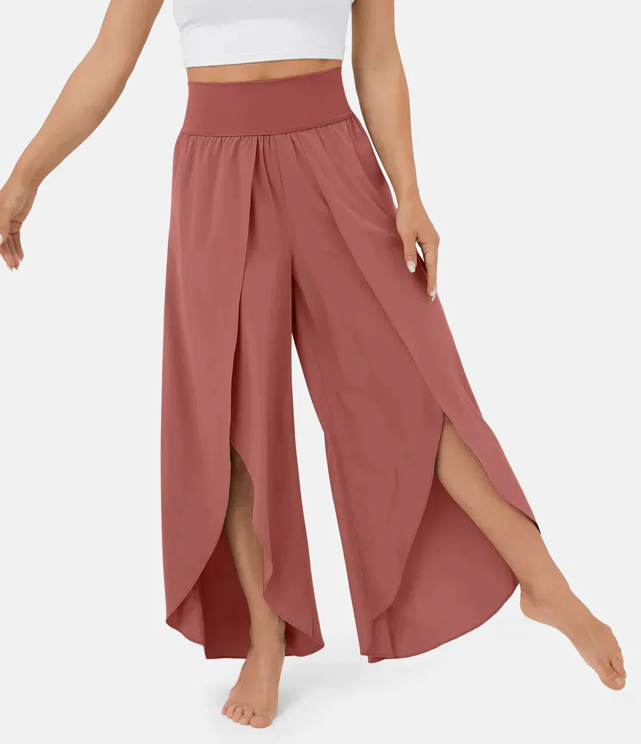 Leichte, luftige Schlaghose für Damen mit integrierter Shorts