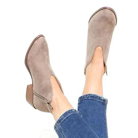 Krohn-e | Stylische Stiefel mit Seitlichem Reißverschluss