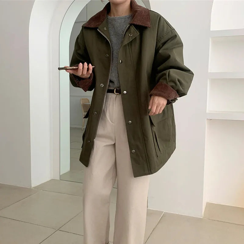 Krohn-e | im Vintage-Stil mit Umlegekragen und großen Taschen