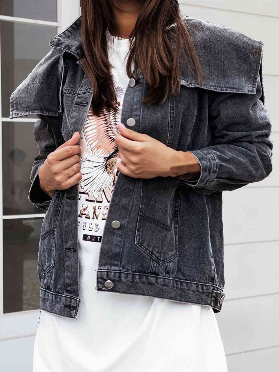 Krohn-e | Kragenhals Knopfverschluss Denimjacke