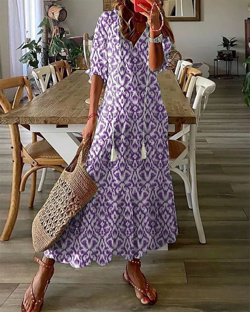 Maxikleid mit V-Ausschnitt und weiten Ärmeln