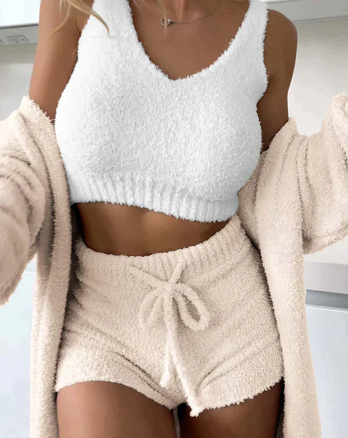 OLIVIA: Gemütliches Strickset (3-teilig)