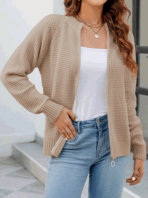 Leichte Damenstrickjacke Agatha für jeden Tag