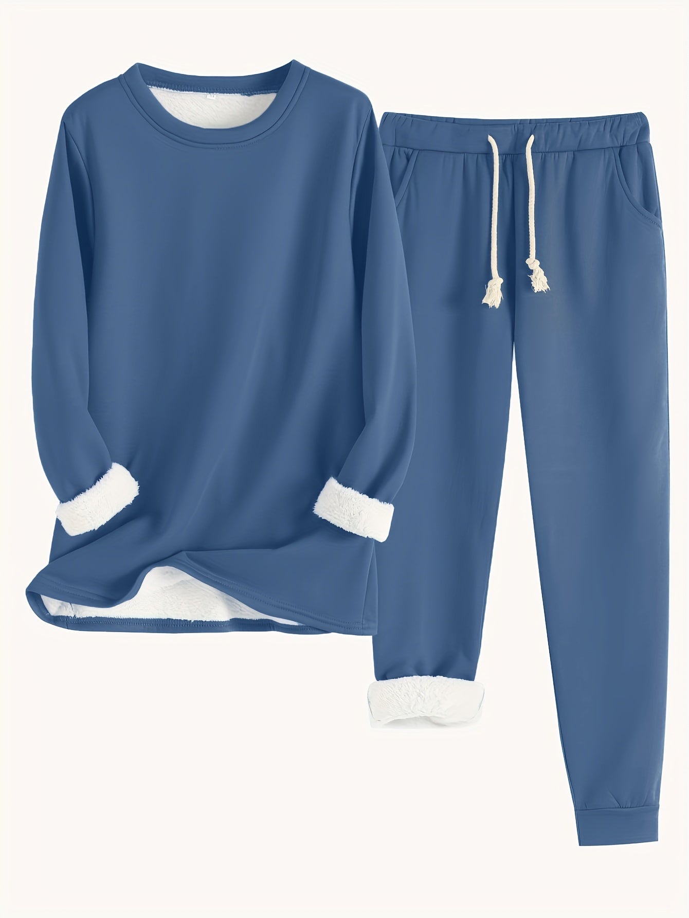 Kuscheliges Damen-Outfit mit Fleece-Innenfutter
