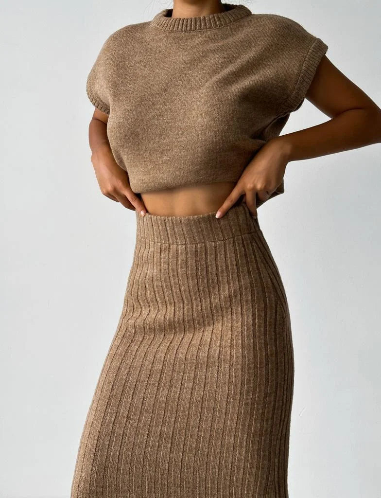 Elegant Sleeveless Set
