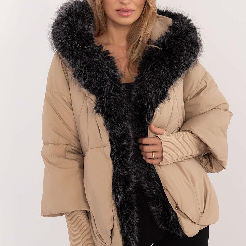 Krohn-e | Gefütterte Jacke Kapuze mit Pelzrand Warm und Stilvoll