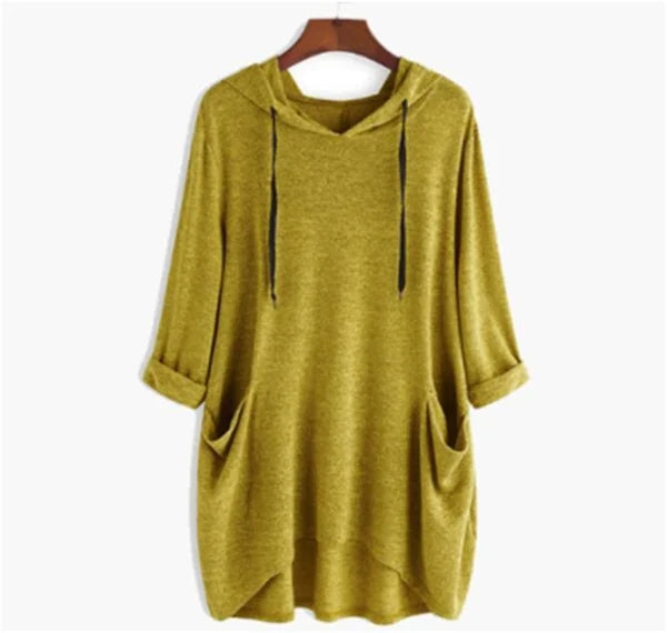 Pullover mit Tasche und Signatur