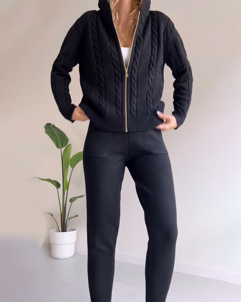 Krohn-e | Lässiger Twist-Jacquard-Zweiteiler