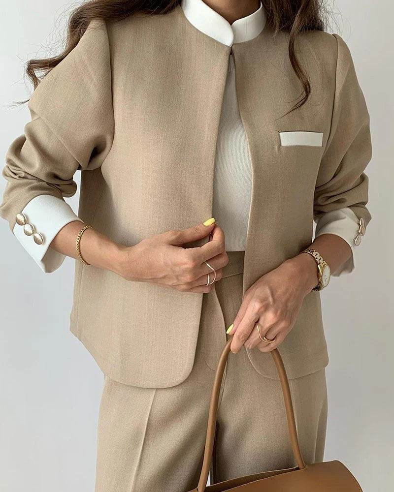 Sandara – Timeless Knit Elegance