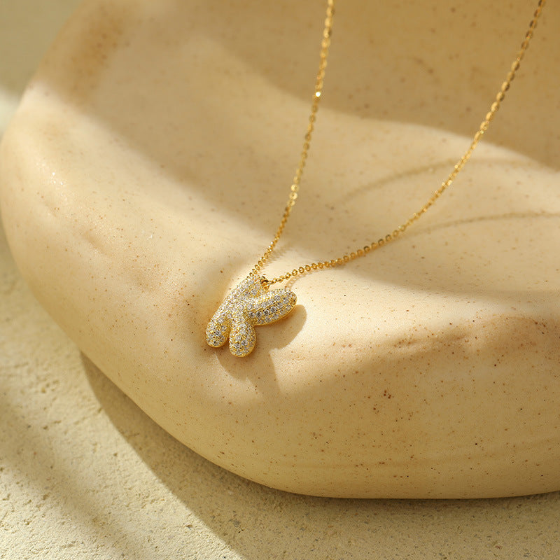 Fudus Stahl-Anhänger mit dicken Buchstaben