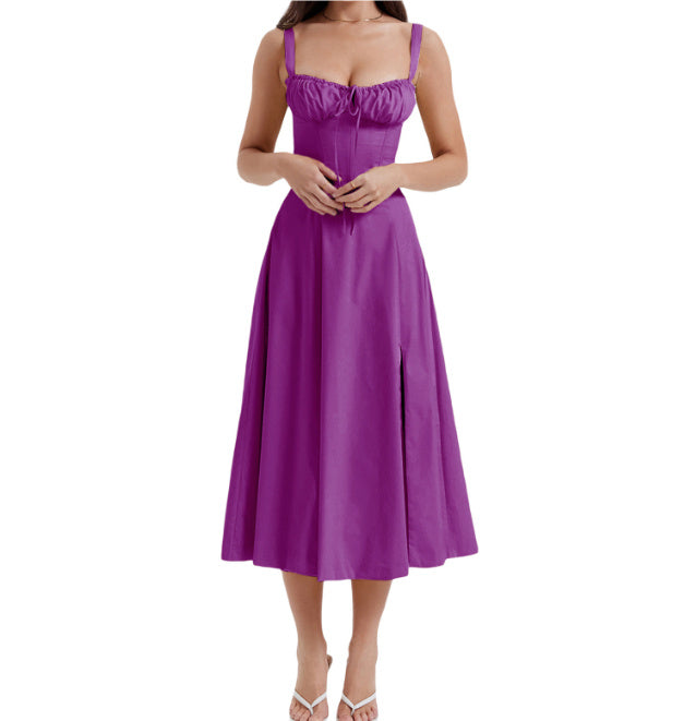 Fudus Sommerkleid: schmal geschnittenes Überknielanges Kleid mit Rückenausschnitt