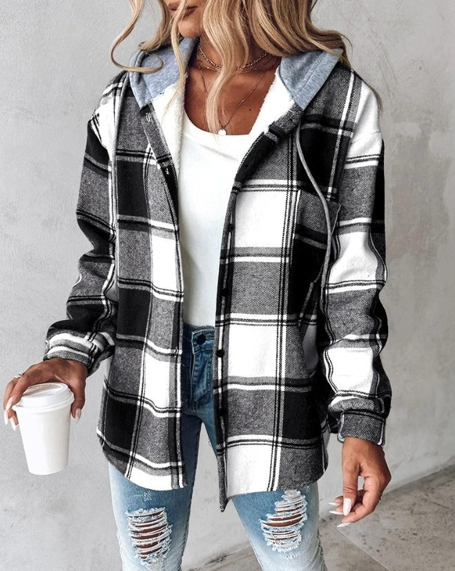 Krohn-e | Bequemer Kapuzenpullover mit Karomuster