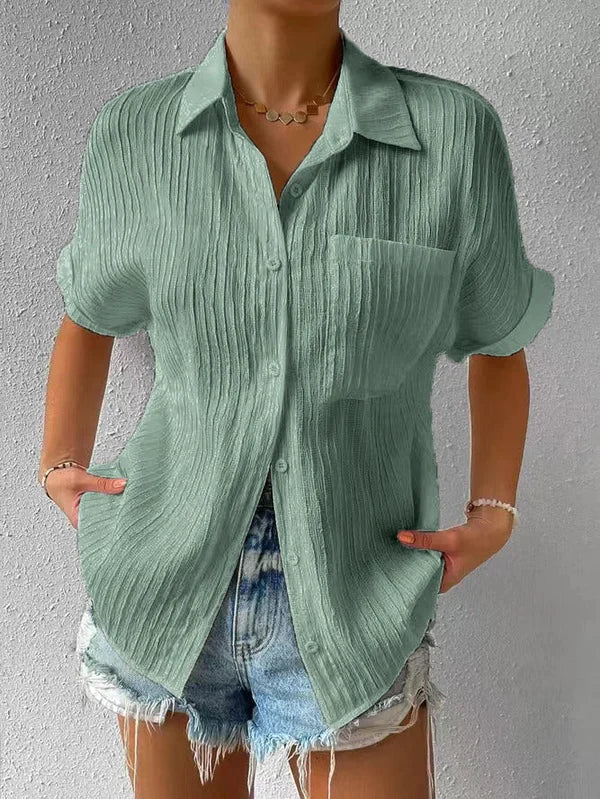 Modernes, stilvolles Damenshirt mit Tasche von Desiire