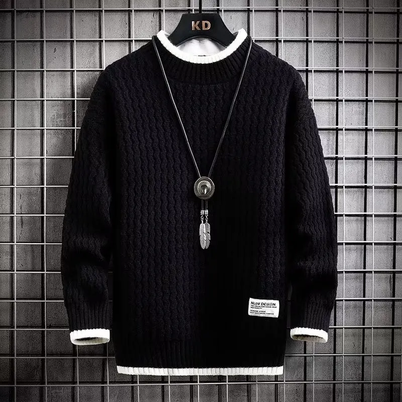 Herrenpullover im klassischen Rippenstrick