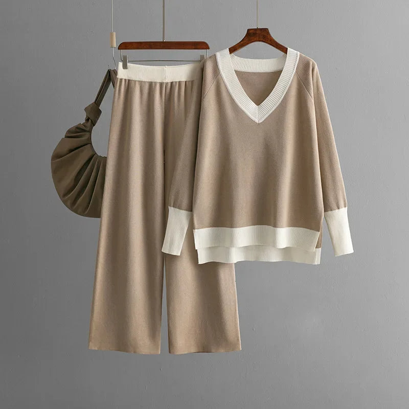 Elegantes Strickset mit V-Ausschnitt und langen Ärmeln – Dolga