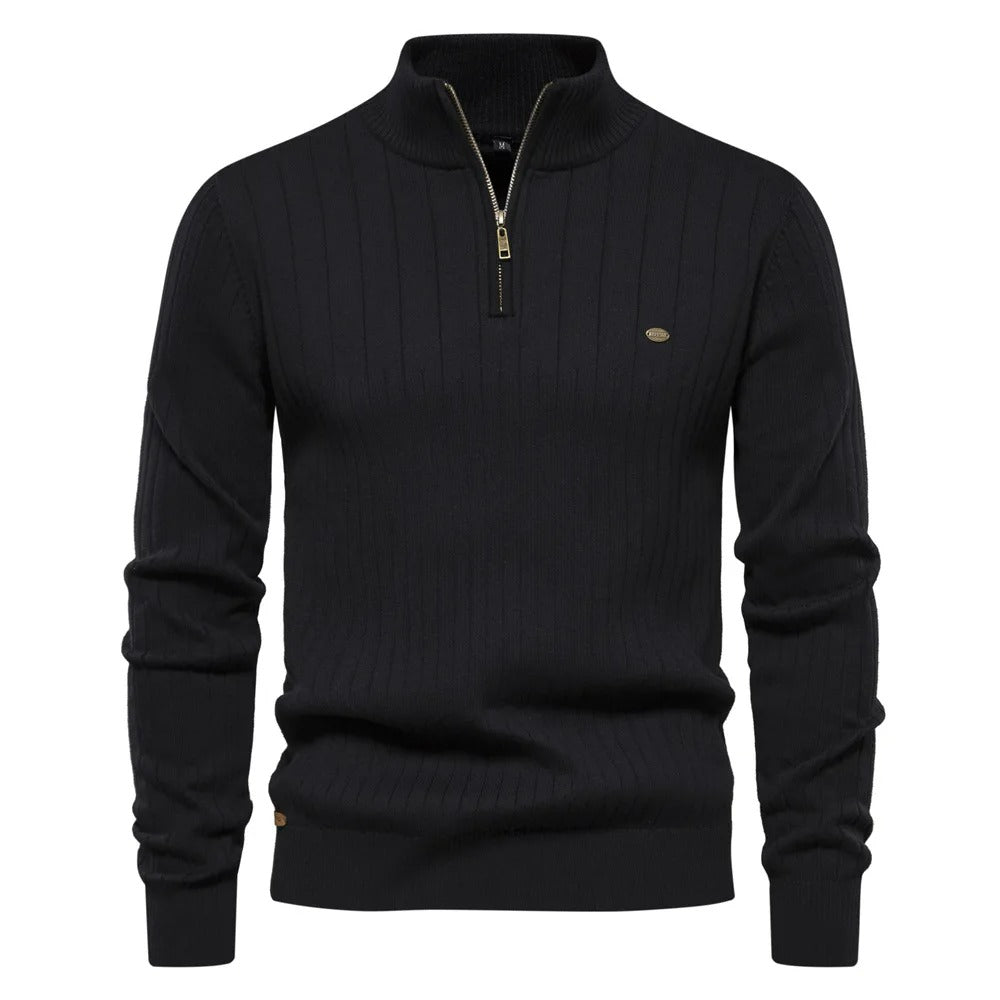 Modern gerippter Herrenpullover mit Halbzipper