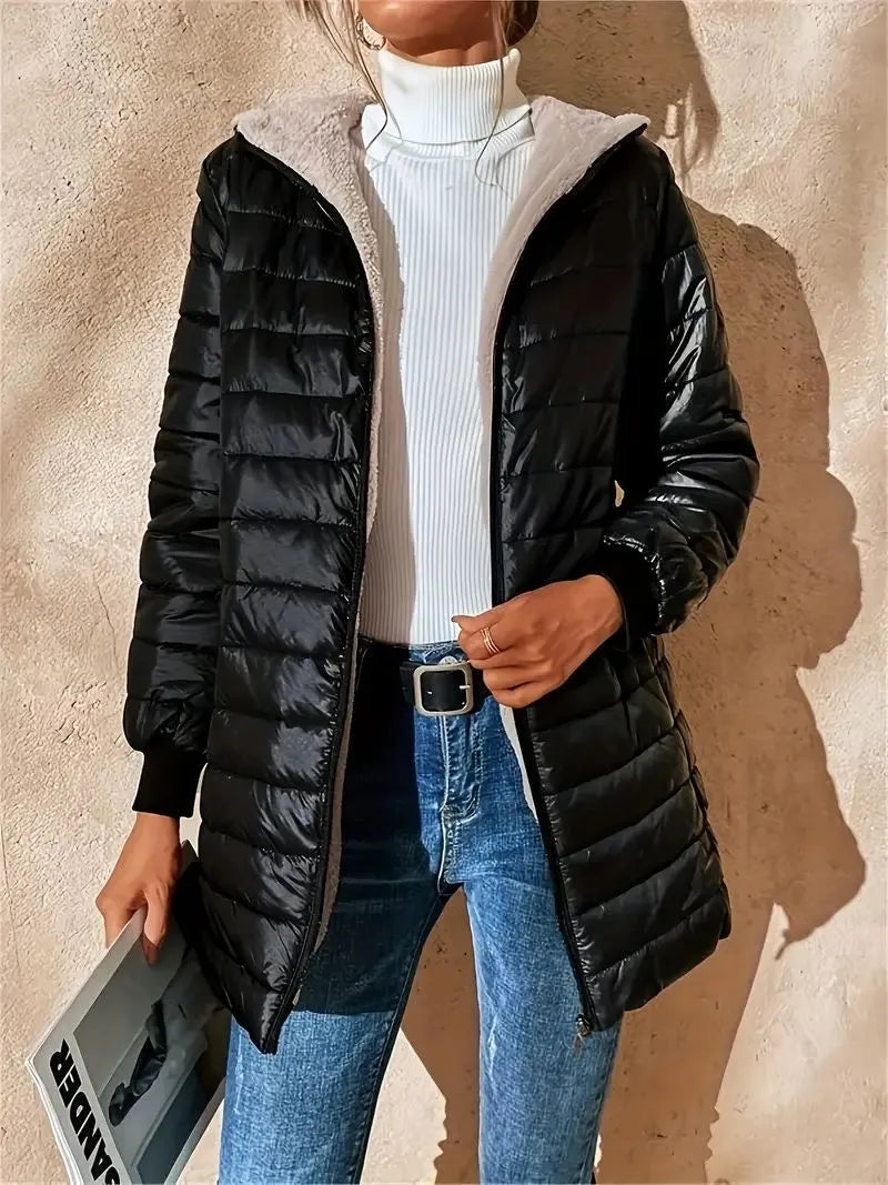 Krohn-e | Weite Fleecegefütterte Steppjacke mit Kapuze