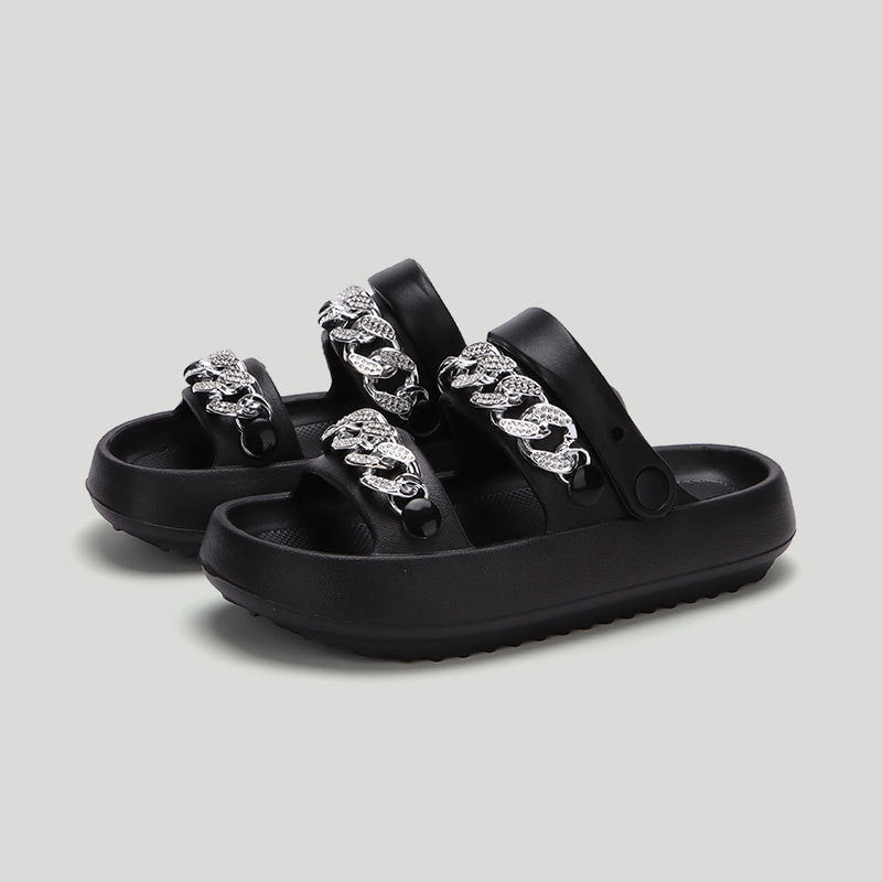 Mylah Pantoffeln mit dicken Sohlen und Kette