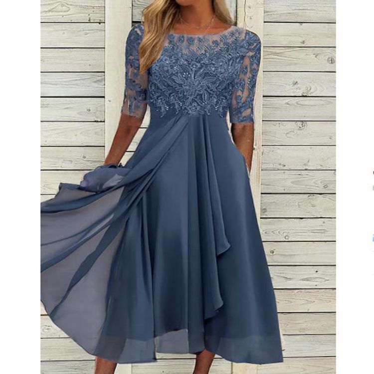 Damen-Chiffonkleid mit Spitzenapplikation von Fudus