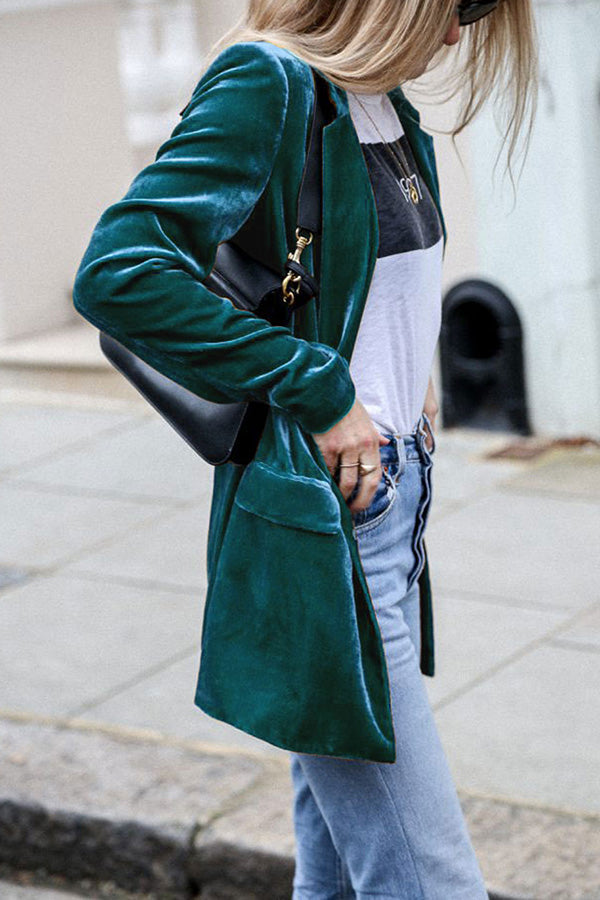 Krohn-e | Blazer aus Samt im Streetstyle
