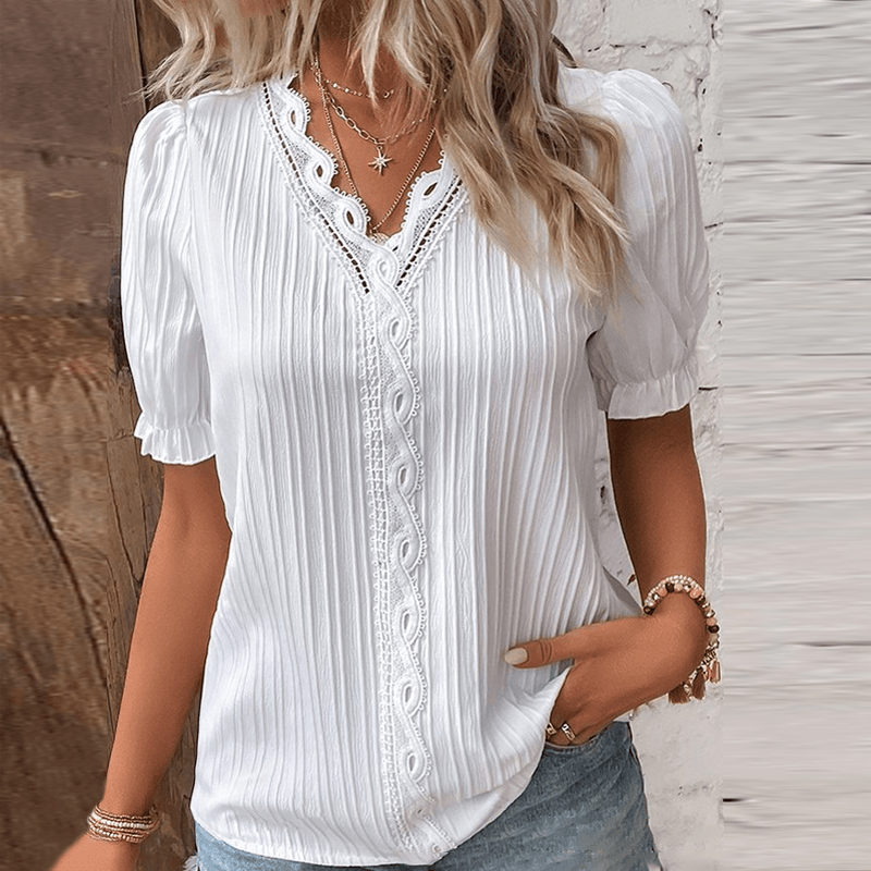 Elegante Bluse von Fudus mit V-Ausschnitt und Spitze