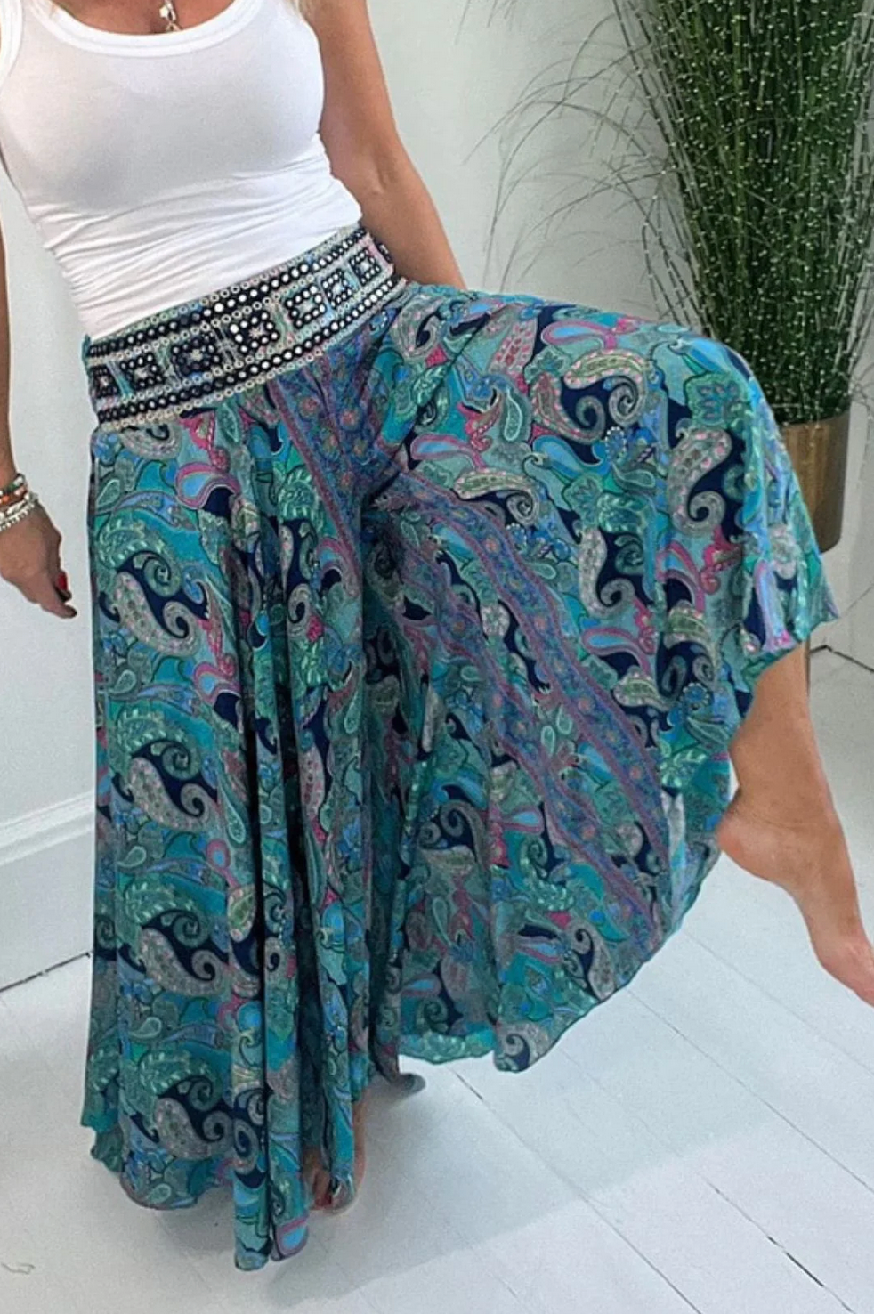 Traumhafte lange Sommerhose für Damen - Ariella