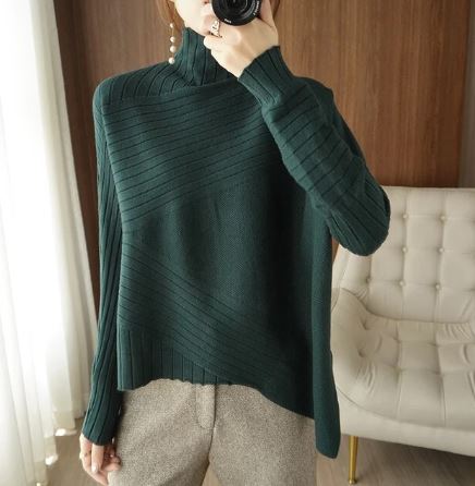 Krohn-e | Sweater - Gemütlicher asymmetrischer Ripp-Turtleneck-Pullover