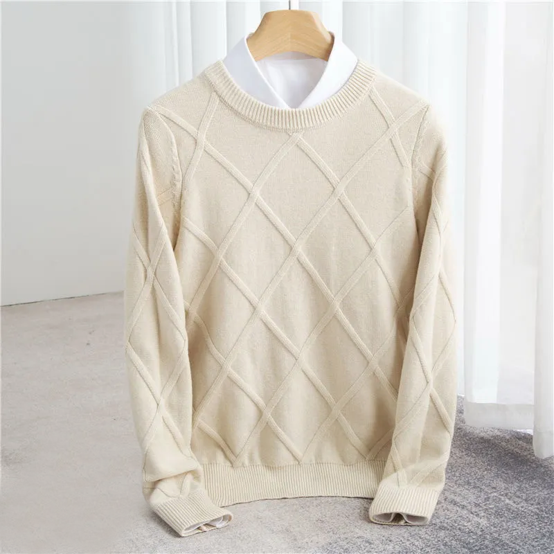 Herrenpullover mit Rautenmuster