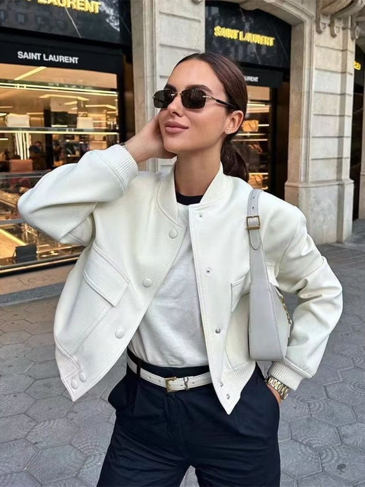 Avelena: Komfortable Bomberjacke mit langen Ärmeln