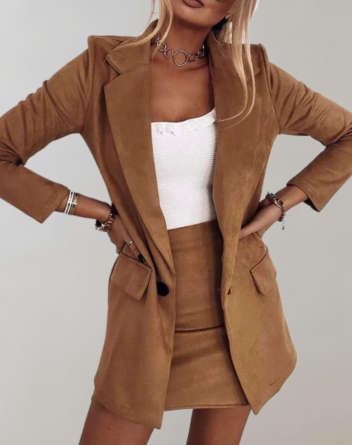 Krohn-e | Wildleder Optik Blazer und Rock Satz