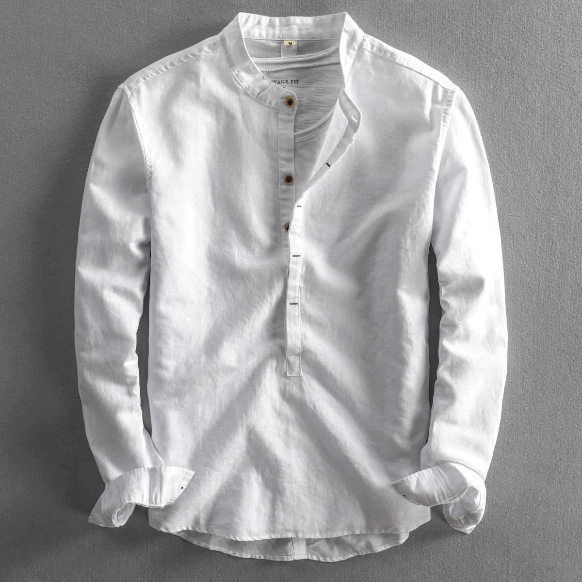 Maßgeschneidertes Leinenmisch-Langarmshirt mit Stehkragen, leicht und atmungsaktiv von Fudus