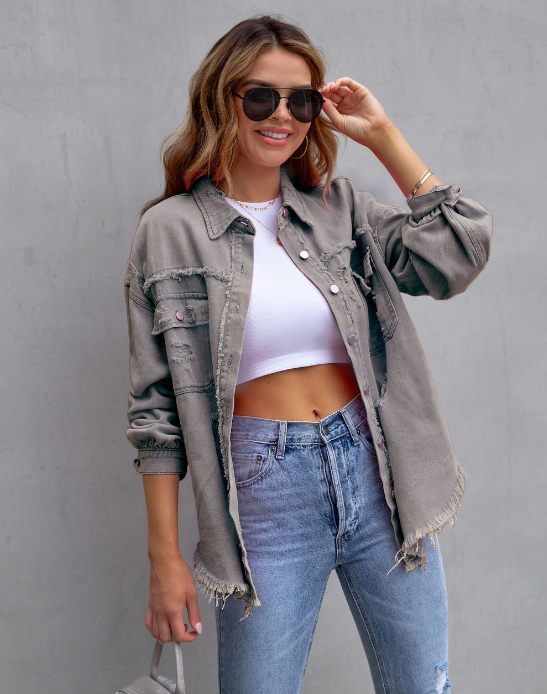 Krohn-e | Zerrissene Denimjacke in Übergröße