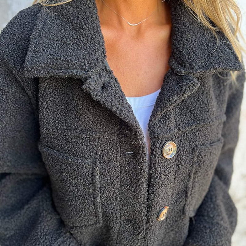 Krohn-e | Elegante Damen Herbstjacke mit Reverskragen