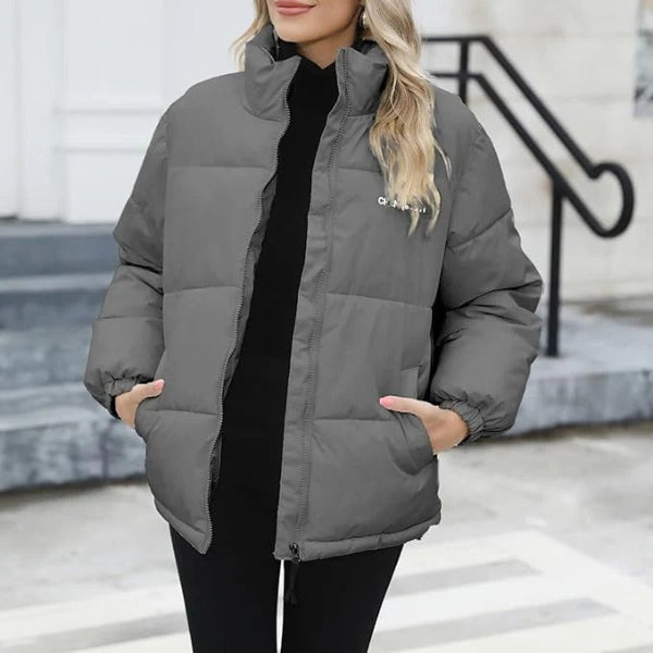 Krohn-e | Jacke – Lässiger Schnitt – Stehkragen – Reißverschluss Vorne – Elastische Bündchen – Hüftlänge