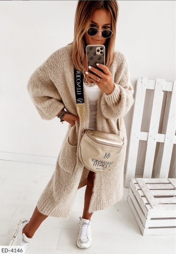 Krohn-e | Langes Strickkleid mit Taschen
