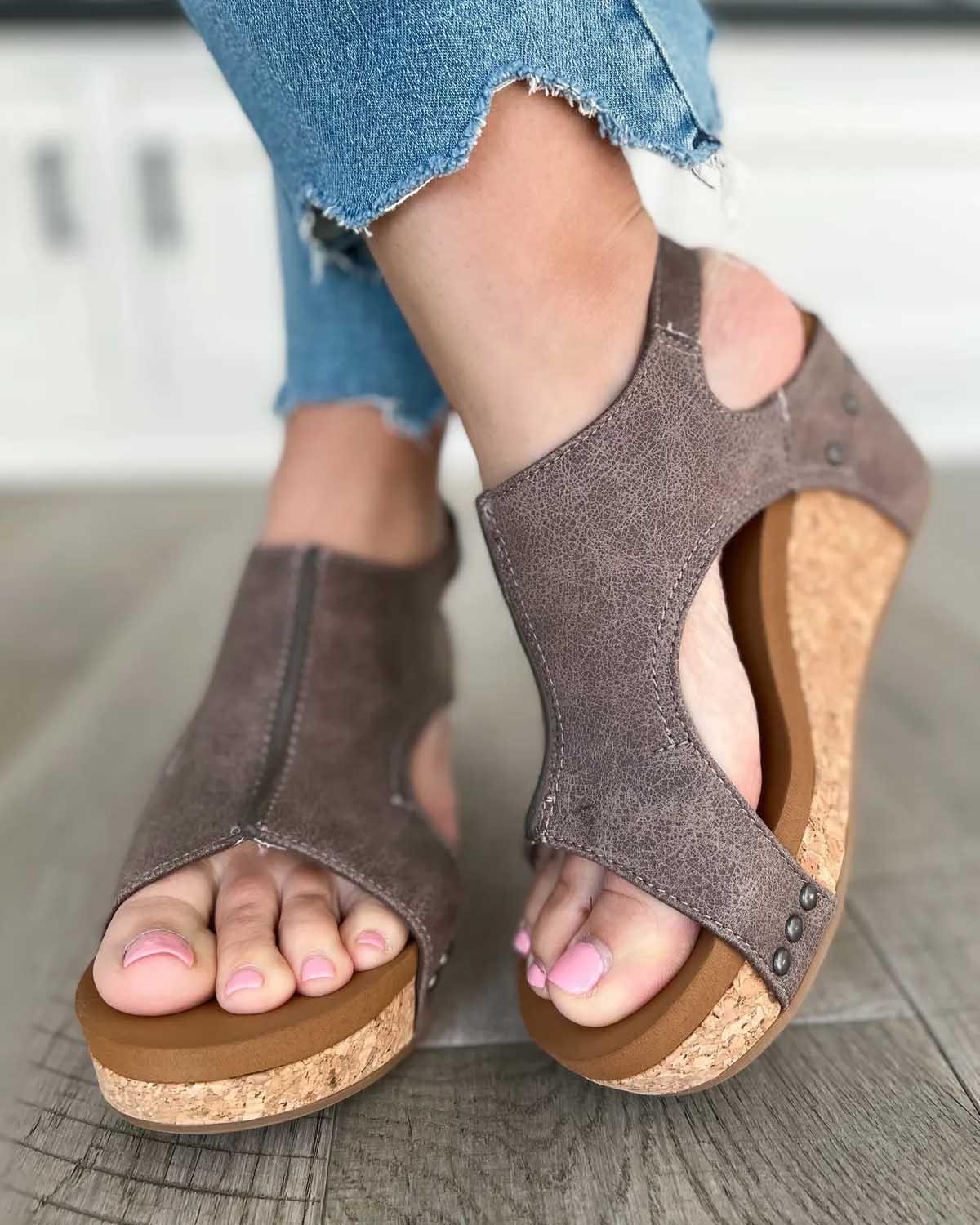 Bequeme und ergonomische Damen-Freizeitsandalen von Marella